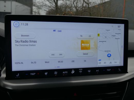 Ford Focus 1.0 EcoBoost Hybrid 125PK Titanium X | AGR-STOEL | STOEL+STUUR+VOORRUITVERWARMING | CAMERA | NAVI... ActivLease financial lease