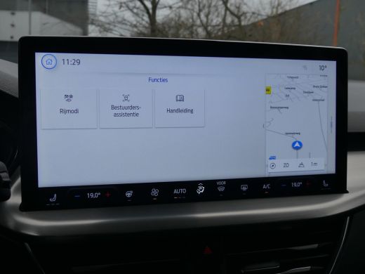 Ford Focus 1.0 EcoBoost Hybrid 125PK Titanium X | AGR-STOEL | STOEL+STUUR+VOORRUITVERWARMING | CAMERA | NAVI... ActivLease financial lease