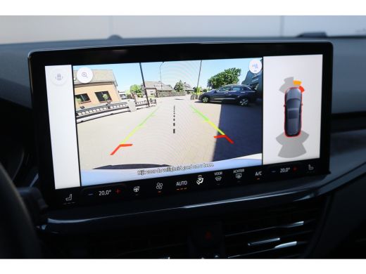 Ford Focus 125PK EcoB. Hybrid ST Line Gr.-Navi/Adapt.-cruise/Camera/Winter-pack ActivLease financial lease