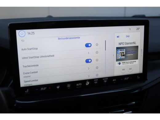 Ford Focus 125PK EcoB. Hybrid ST Line Gr.-Navi/Adapt.-cruise/Camera/Winter-pack ActivLease financial lease