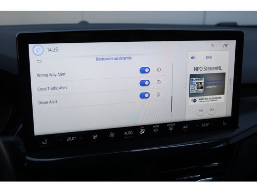 Ford Focus 125PK EcoB. Hybrid ST Line Gr.-Navi/Adapt.-cruise/Camera/Winter-pack ActivLease financial lease