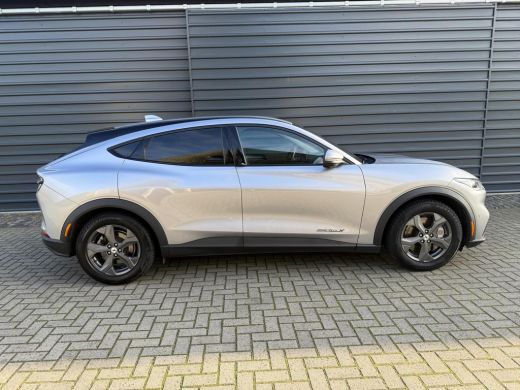 Ford Mustang Mach-E Mach-E Extended RWD 98 kWh |SOH 92.5%|incl,BTW|WLTP 610 km!! ActivLease financial lease