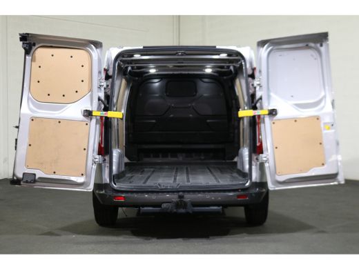 Ford Transit Custom 2.0 TDCI L2 H1 130pk Active Automaat ActivLease financial lease