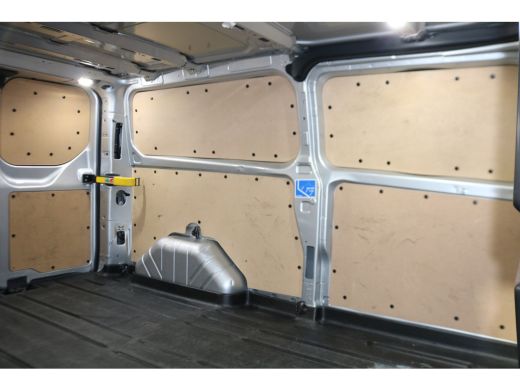 Ford Transit Custom 2.0 TDCI L2 H1 130pk Active Automaat ActivLease financial lease