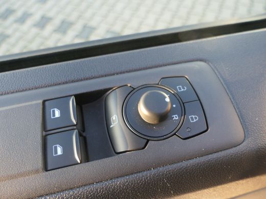 Ford Transit Custom 320 2.0 TDCI L2H1 Trend | Adaptive Cruise | BLIS | Betimmering | Navigatie | Stoelverwarming | Ca... ActivLease financial lease