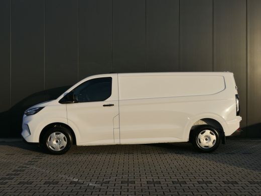 Ford Transit Custom 320 2.0 TDCI L2H1 Trend | Adaptive Cruise | BLIS | Betimmering | Navigatie | Stoelverwarming | Ca... ActivLease financial lease