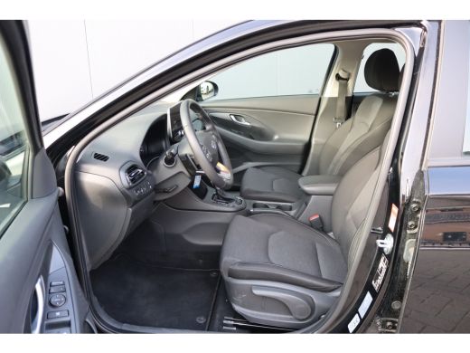 Hyundai i30 Wagon 160PK T-GDi Hybrid Automaat Comfort Navigatie/Camera/Parkeerhulp/Winter-pack ActivLease financial lease