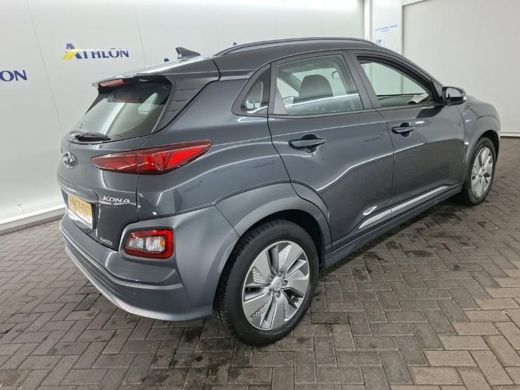 Hyundai Kona Aut. EV Comfort 64kWh | Navi | LMV | ActivLease financial lease