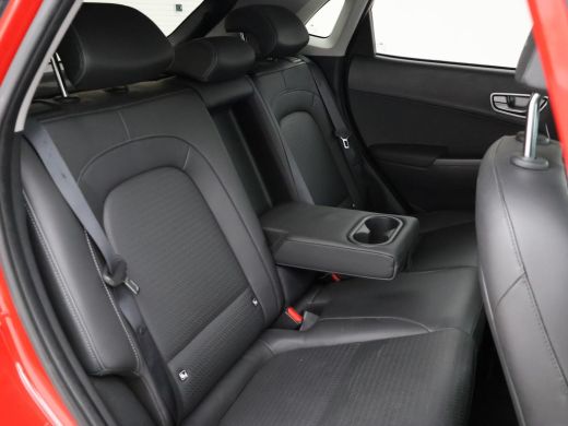 Hyundai Kona EV 64 kWh PREMIUM SKY 100% SOH + SCHUIFDAK | LEDER | STOELVENTILATIE | HEAD-UP | ADAPTIVE CRUISE ... ActivLease financial lease