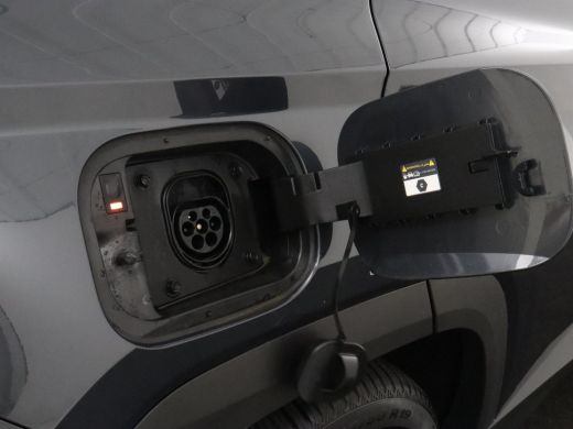 Hyundai Tucson 1.6 T-GDI PHEV Comfort 4WD | Trekhaak | Carplay | Adaptive cruise | Camera | Climate control | Na... ActivLease financial lease