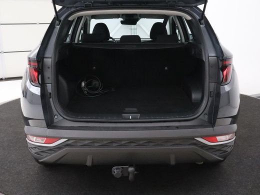 Hyundai Tucson 1.6 T-GDI PHEV Comfort 4WD | Trekhaak | Carplay | Adaptive cruise | Camera | Climate control | Na... ActivLease financial lease