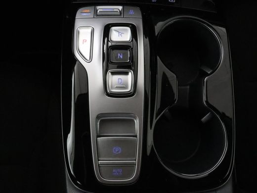 Hyundai Tucson 1.6 T-GDI PHEV Comfort 4WD | Trekhaak | Carplay | Adaptive cruise | Camera | Climate control | Na... ActivLease financial lease