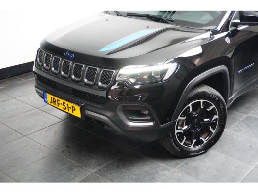 Jeep Compass 4xe 240 Plug-in Hybrid Electric Trailhawk ActivLease financial lease