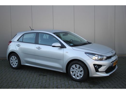 Kia Rio 1.2I 83PK ComfortLine Airco/Bluetooth/Parkeerhulp/Stoelverwarming ActivLease financial lease