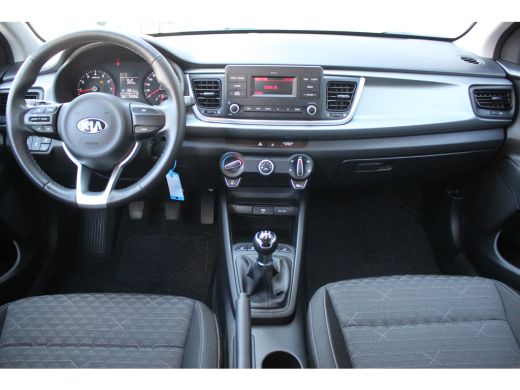 Kia Rio 1.2I 83PK ComfortLine Airco/Bluetooth/Parkeerhulp/Stoelverwarming ActivLease financial lease