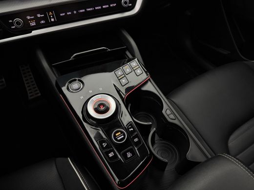 Kia Sportage 1.6 T-GDi PHEV AWD GT-Line | SOH 97% | Pano | 360&deg; | Memory | Virtual | Carplay | Trekh. | Stoel/... ActivLease financial lease