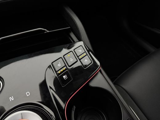 Kia Sportage 1.6 T-GDi PHEV AWD GT-Line | SOH 97% | Pano | 360&deg; | Memory | Virtual | Carplay | Trekh. | Stoel/... ActivLease financial lease