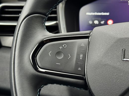 Lynk & Co 01 1.5 Panoramadak/360 Camera/Clima/Cruise/Stoelverwarming/Apple-carplay ActivLease financial lease