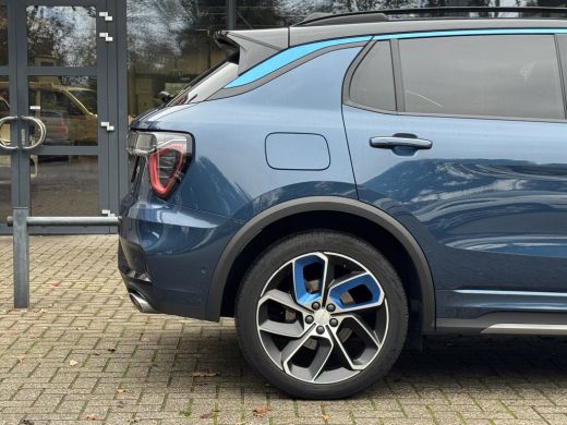 Lynk & Co 01 1.5 Panoramadak/360 Camera/Clima/Cruise/Stoelverwarming/Apple-carplay ActivLease financial lease