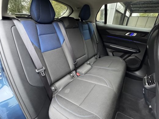 Lynk & Co 01 1.5 Panoramadak/360 Camera/Clima/Cruise/Stoelverwarming/Apple-carplay ActivLease financial lease