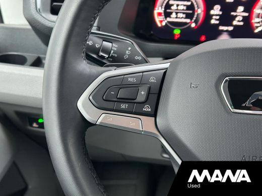 MAN TGE 3.140 L3H3 Automaat 140PK Zwart Black Lion Cruise control Carplay Camera ActivLease financial lease