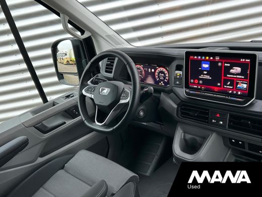 MAN TGE 3.140 L3H3 Automaat 140PK Zwart Black Lion Cruise control Carplay Camera ActivLease financial lease