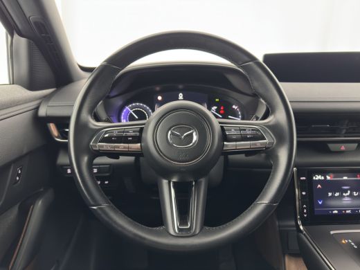 Mazda MX-30 e-SkyActiv 145 First Edition 36 kWh {SOH-92%} (INCL-BTW) Aut.*LEATHER-MICROFIBRE | FULL-LED | NAV... ActivLease financial lease