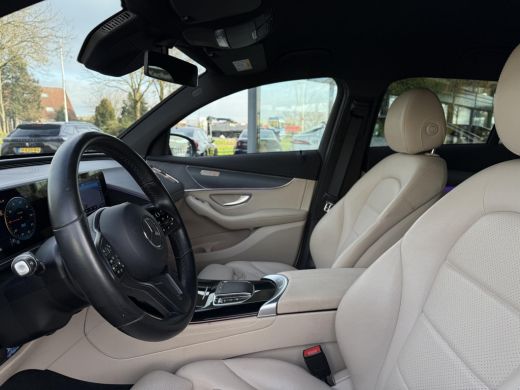 Mercedes-Benz EQC 400 4MATIC Business Sol. Luxury 80 kWh | Navi | Camera | Sfeer Verlichting | ActivLease financial lease