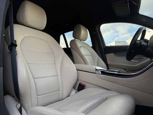 Mercedes-Benz EQC 400 4MATIC Business Sol. Luxury 80 kWh | Navi | Camera | Sfeer Verlichting | ActivLease financial lease