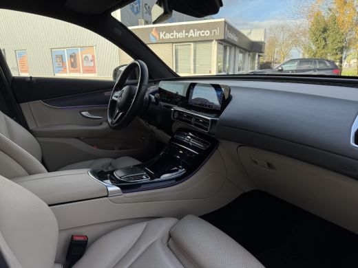 Mercedes-Benz EQC 400 4MATIC Business Sol. Luxury 80 kWh | Navi | Camera | Sfeer Verlichting | ActivLease financial lease