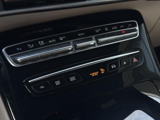 Mercedes-Benz EQC 400 4MATIC Business Sol. Luxury 80 kWh | Navi | Camera | Sfeer Verlichting | ActivLease financial lease