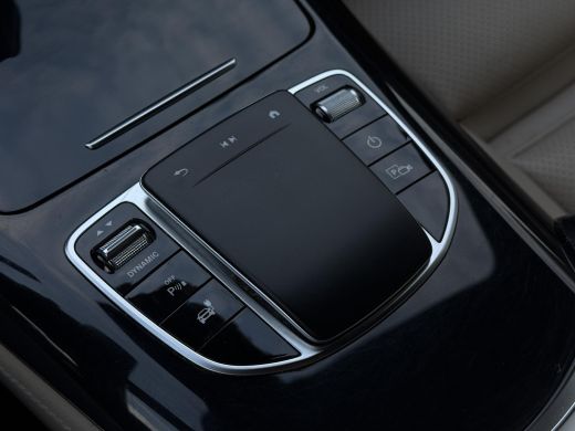 Mercedes-Benz EQC 400 4MATIC Business Sol. Luxury 80 kWh | Navi | Camera | Sfeer Verlichting | ActivLease financial lease