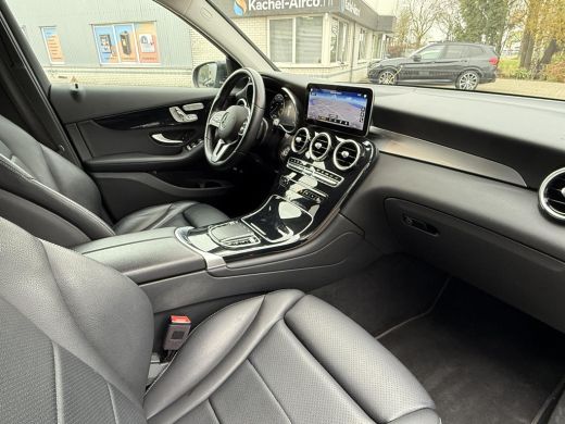 Mercedes-Benz GLC 300e 4MATIC Business Sol. | Trekhaak | Navi | Camera | ActivLease financial lease