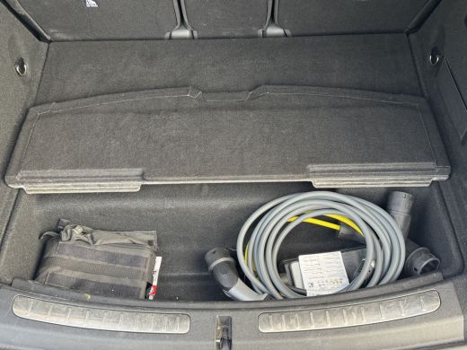 Mini Countryman Cooper SE ALL4 Plug-in Hybrid Chili 220PK | Achteruitrijcamera | Climate Control | Panoramadak | ... ActivLease financial lease