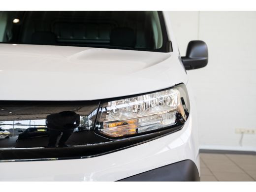 Opel Combo 1.5 BlueHDi 130PK Automaat L1 | Trekhaak | Camera | Apple Carplay & Android Auto | Parkeersensore... ActivLease financial lease