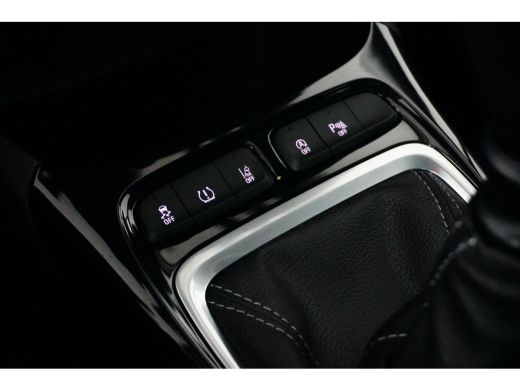 Opel Crossland 1.2 110PK | Turbo Level 3 | Panorama dak | Achteruitrijcamera |16 Inch LMV | Cruise control | Air... ActivLease financial lease