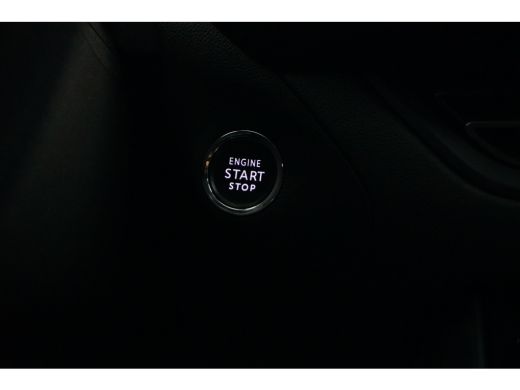 Opel Grandland 1.6 300PK Turbo Plug-In Hybrid | 4x4 GSe | Adaptieve cruise control | Half leder / Alcantara bekl... ActivLease financial lease