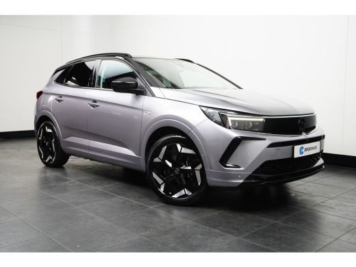 Opel Grandland 1.6 300PK Turbo Plug-In Hybrid | 4x4 GSe | Adaptieve cruise control | Half leder / Alcantara bekl... ActivLease financial lease
