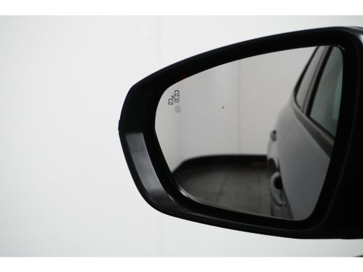 Opel Grandland 1.6 300PK Turbo Plug-In Hybrid | 4x4 GSe | Adaptieve cruise control | Half leder / Alcantara bekl... ActivLease financial lease