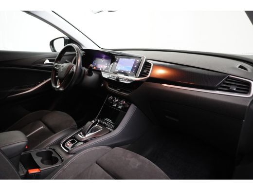 Opel Grandland 1.6 300PK Turbo Plug-In Hybrid | 4x4 GSe | Adaptieve cruise control | Half leder / Alcantara bekl... ActivLease financial lease