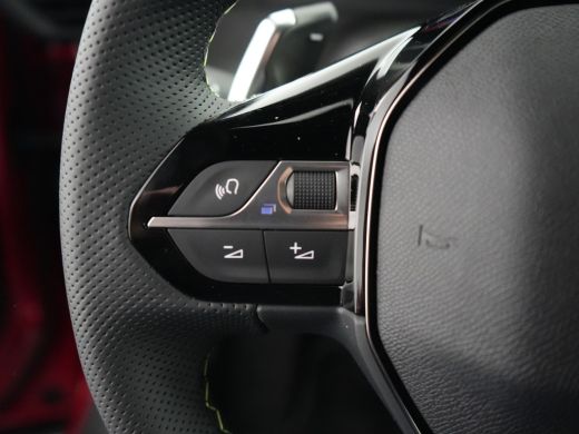 Peugeot 2008 1.2 Hybrid 145 GT | Apple Carplay/Android Auto|telefoonintegratie premium | Cruise control adapti... ActivLease financial lease