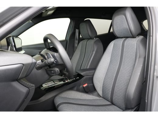 Peugeot 2008 1.2 PureTech Allure 130PK EAT8 | Navi | Clima | Adaptive Cruise | Camera V+A | Parkeersensoren V+... ActivLease financial lease