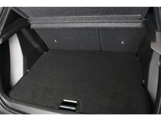 Peugeot 2008 1.2 PureTech Allure 130PK EAT8 | Navi | Clima | Adaptive Cruise | Camera V+A | Parkeersensoren V+... ActivLease financial lease