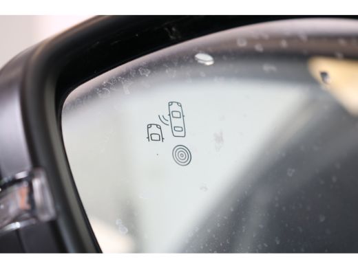 Peugeot 2008 1.2 PureTech Allure 130PK EAT8 | Navi | Clima | Adaptive Cruise | Camera V+A | Parkeersensoren V+... ActivLease financial lease