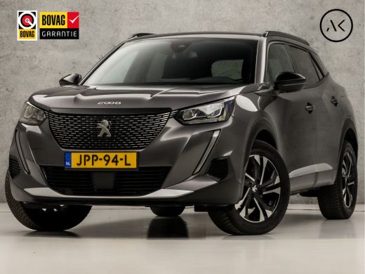 Peugeot 2008 1.2 PureTech Allure Sport Automaat (APPLE CARPLAY, GROOT NAVI, LEDER, ZWART HEMEL, 360 CAMERA, SP...