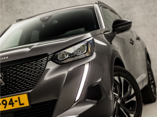 Peugeot 2008 1.2 PureTech Allure Sport Automaat (APPLE CARPLAY, GROOT NAVI, LEDER, ZWART HEMEL, 360 CAMERA, SP... ActivLease financial lease