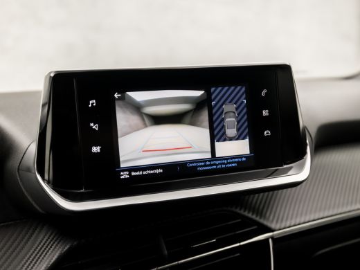 Peugeot 2008 1.2 PureTech Allure Sport Automaat (APPLE CARPLAY, GROOT NAVI, LEDER, ZWART HEMEL, 360 CAMERA, SP... ActivLease financial lease