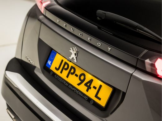 Peugeot 2008 1.2 PureTech Allure Sport Automaat (APPLE CARPLAY, GROOT NAVI, LEDER, ZWART HEMEL, 360 CAMERA, SP... ActivLease financial lease