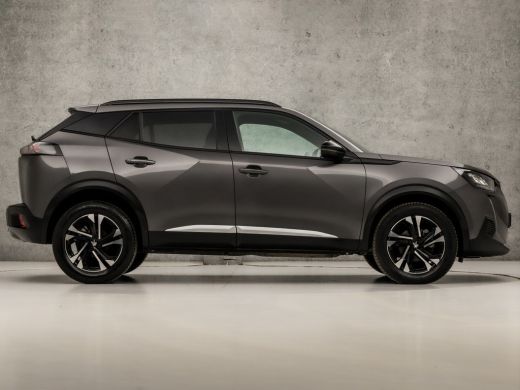 Peugeot 2008 1.2 PureTech Allure Sport Automaat (APPLE CARPLAY, GROOT NAVI, LEDER, ZWART HEMEL, 360 CAMERA, SP... ActivLease financial lease