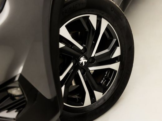 Peugeot 2008 1.2 PureTech Allure Sport (VIRTUAL COCKPIT, APPLE CARPLAY, GROOT NAVI, LEDER, 360 CAMERA, SPORTST... ActivLease financial lease